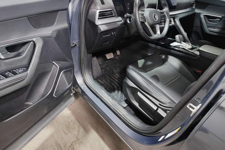 Used BYD Song Pro 2019 1.5T Automatic Luxury Model Driver Seat