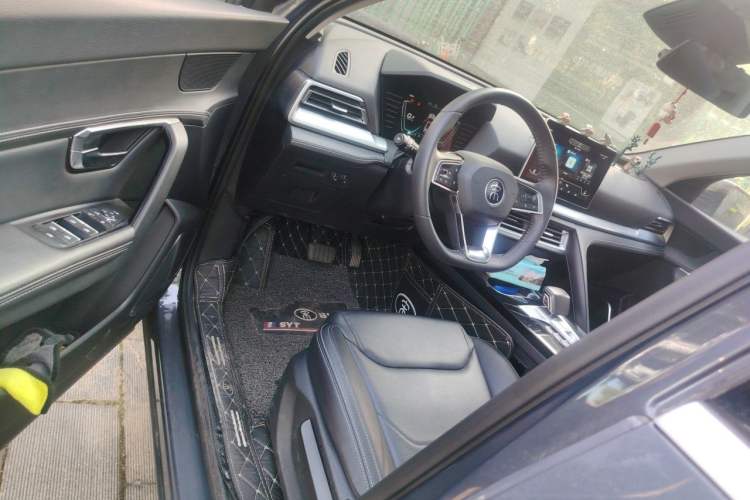 Used BYD Song Pro 2019 1.5T Automatic Luxury Model Driver Seat