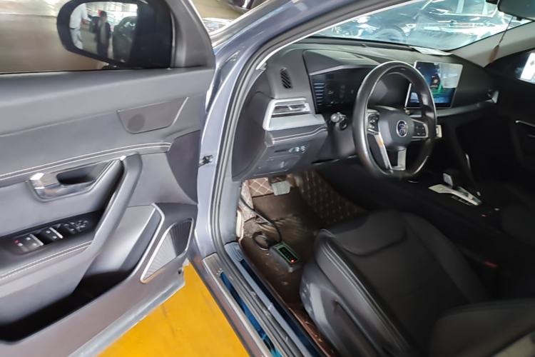 Used BYD Song Pro 2019 1.5T Automatic Elite Edition Driver Seat