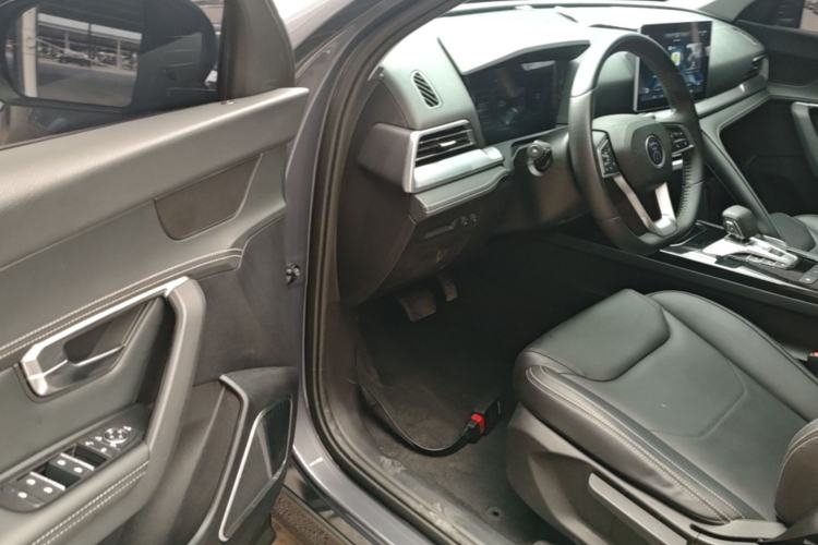 Used BYD Song Pro 2019 1.5T Automatic Luxury Model Driver Seat