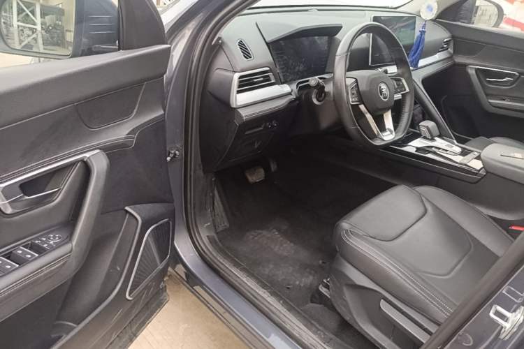 Used BYD Song Pro 2019 1.5T Automatic Elite Edition Driver Seat