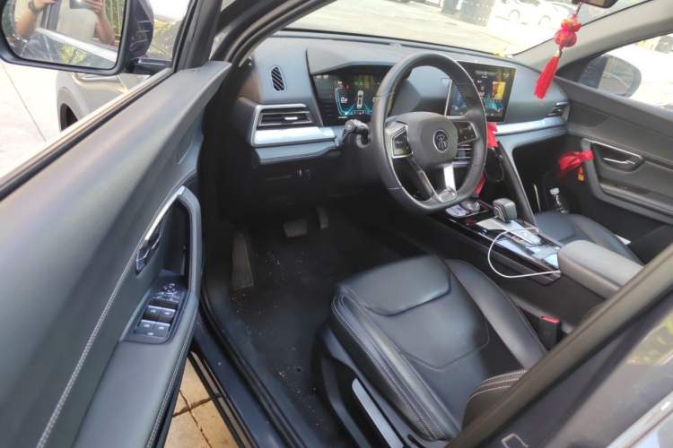 Used BYD Song Pro 2019 1.5T Automatic Luxury Model Driver Seat