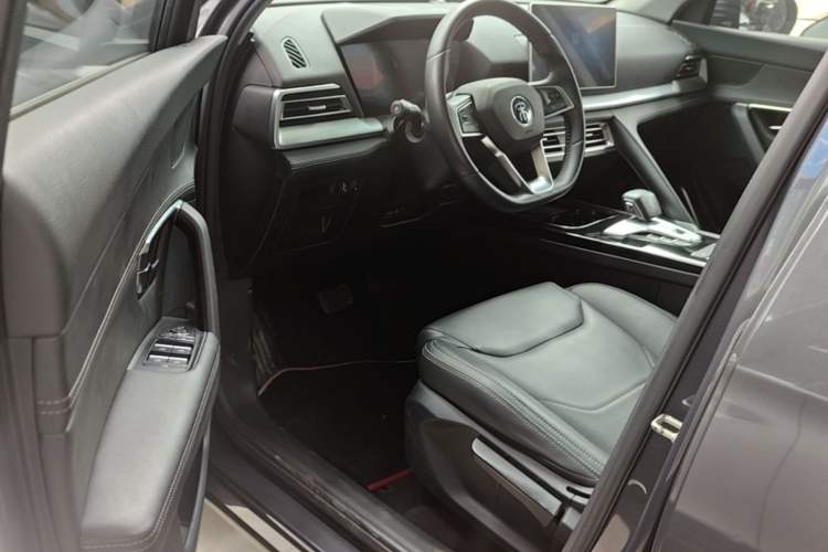 Used BYD Song Pro 2019 1.5T Automatic Luxury Model Driver Seat