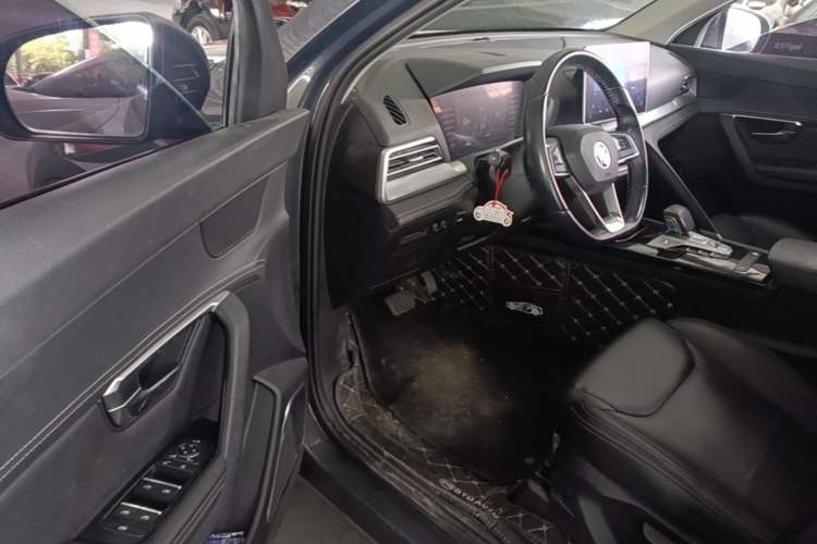 Used BYD Song Pro 2019 1.5T Automatic Luxury Model Driver Seat