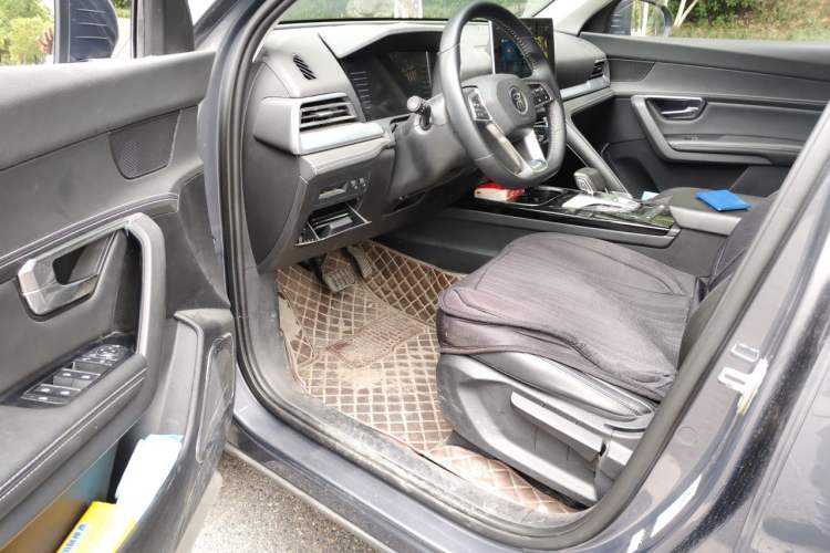 Used BYD Song Pro 2019 1.5T Automatic Luxury Model Driver Seat