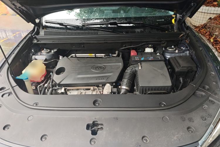 Used BYD Song Pro 2019 1.5T Automatic Elite Edition Engine Bay