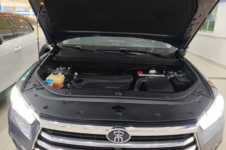 Used BYD Song Pro 2019 1.5T Automatic Luxury Model Engine Bay