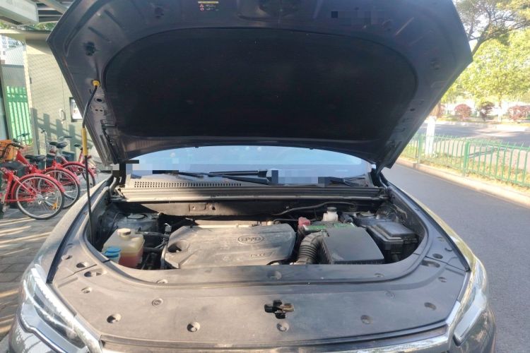 Used BYD Song Pro 2019 1.5T Automatic Luxury Model Engine Bay