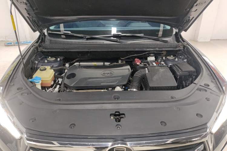 Used BYD Song Pro 2019 1.5T Automatic Luxury Model Engine Bay