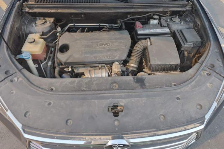 Used BYD Song Pro 2019 1.5T Automatic Luxury Model Engine Bay