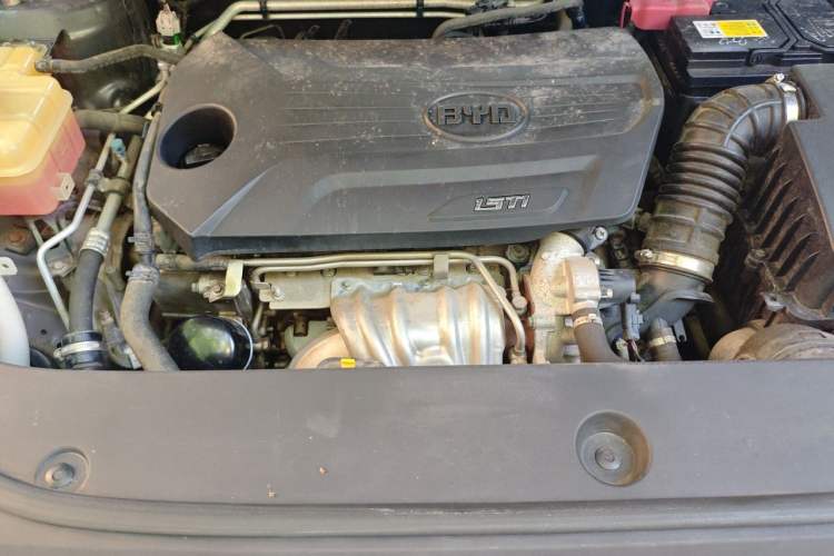 Used BYD Song Pro 2019 1.5T Automatic Prestige Model Engine Bay