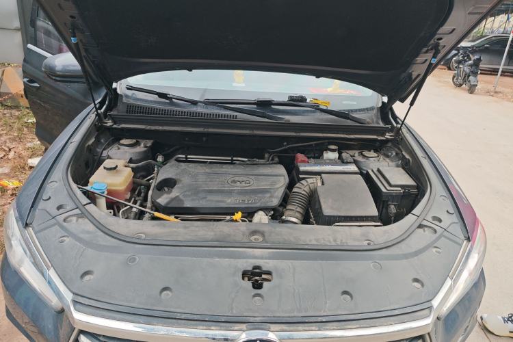 Used BYD Song Pro 2019 1.5T Automatic Luxury Model Engine Bay