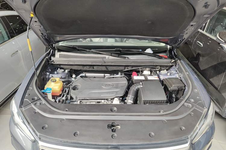 Used BYD Song Pro 2019 1.5T Automatic Elite Edition Engine Bay