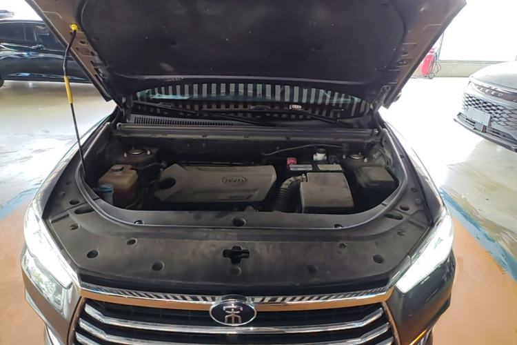 Used BYD Song Pro 2019 1.5T Automatic Elite Edition Engine Bay