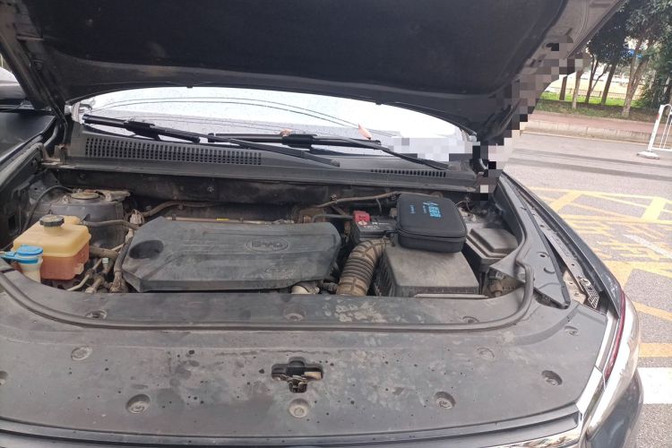 Used BYD Song Pro 2019 1.5T Automatic Prestige Model Engine Bay Left