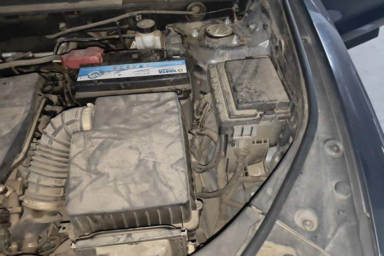 Used BYD Song Pro 2019 1.5T Automatic Prestige Model Engine Bay Left