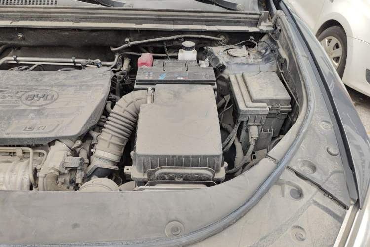 Used BYD Song Pro 2019 1.5T Automatic Luxury Model Engine Bay Left