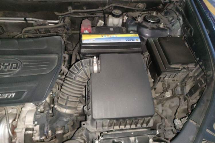 Used BYD Song Pro 2019 1.5T Automatic Prestige Model Engine Bay Left