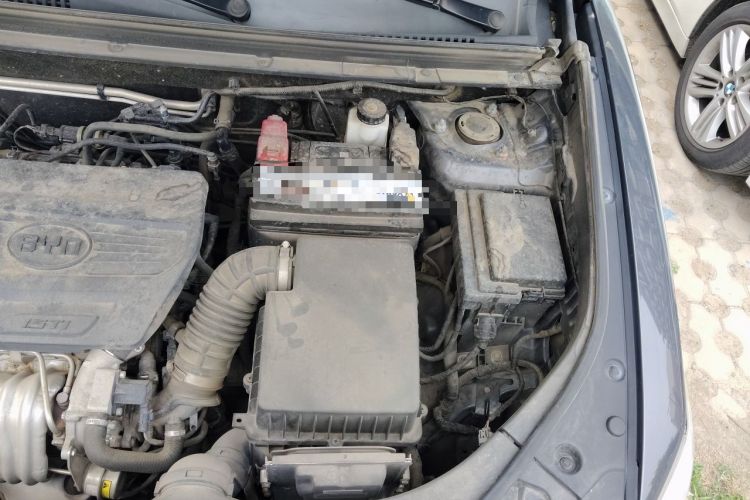 Used BYD Song Pro 2019 1.5T Automatic Luxury Model Engine Bay Left