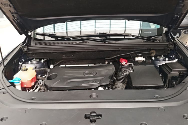 Used BYD Song Pro 2019 1.5T Automatic Luxury Model Engine Bay