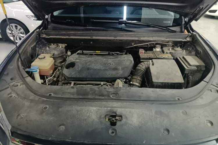 Used BYD Song Pro 2019 1.5T Automatic Luxury Model Engine Bay