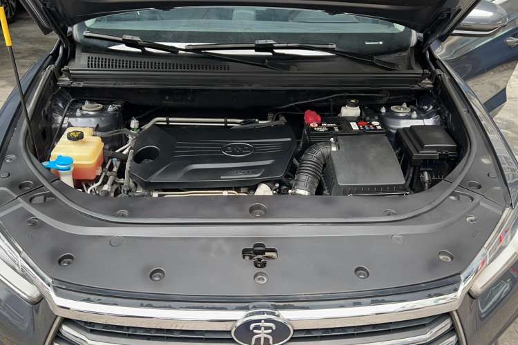 Used BYD Song Pro 2019 1.5T Automatic Elite Edition Engine Bay