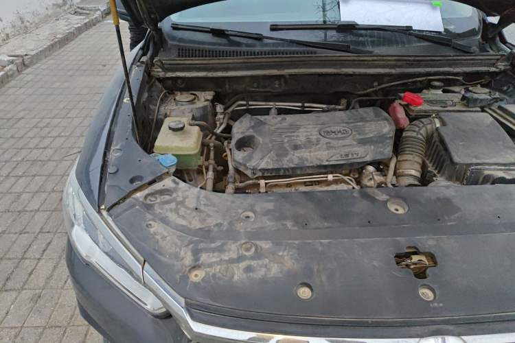 Used BYD Song Pro 2019 1.5T Automatic Elite Edition Engine Bay Right