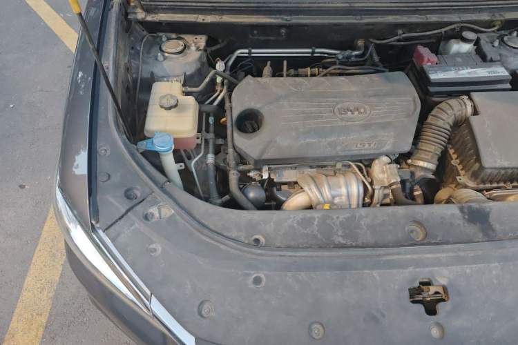 Used BYD Song Pro 2019 1.5T Automatic Luxury Model Engine Bay Right
