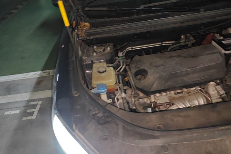 Used BYD Song Pro 2019 1.5T Automatic Luxury Model Engine Bay Right