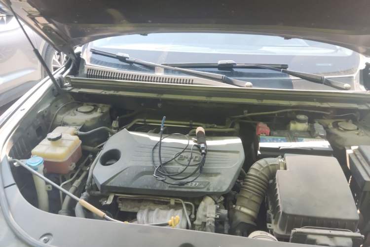 Used BYD Song Pro 2019 1.5T Automatic Luxury Model Engine Bay Right