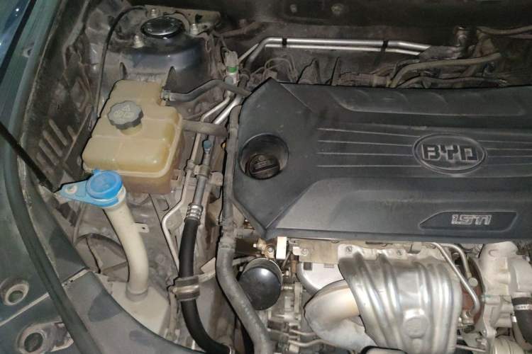 Used BYD Song Pro 2019 1.5T Automatic Prestige Model Engine Bay Right