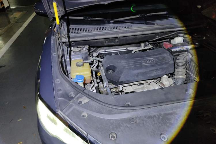 Used BYD Song Pro 2019 1.5T Automatic Prestige Model Engine Bay Right
