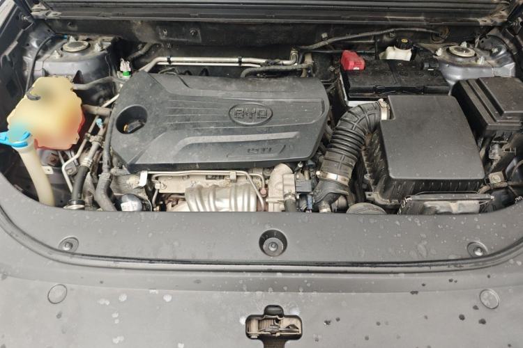 Used BYD Song Pro 2019 1.5T Automatic Prestige Model Engine Bay