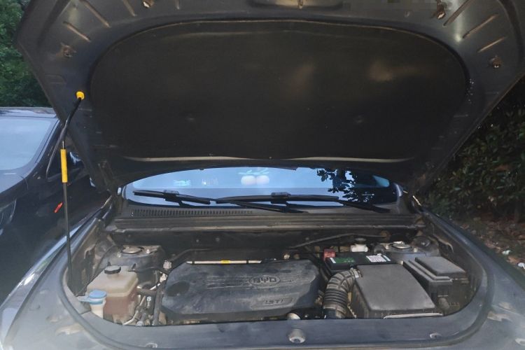 Used BYD Song Pro 2019 1.5T Automatic Prestige Model Engine Bay