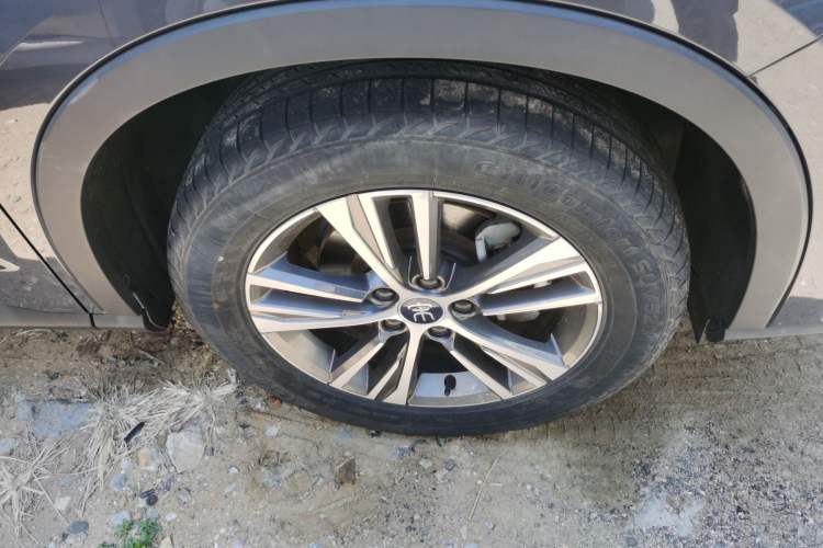 Used BYD Song Pro 2019 1.5T Automatic Luxury Model Exterior 1
