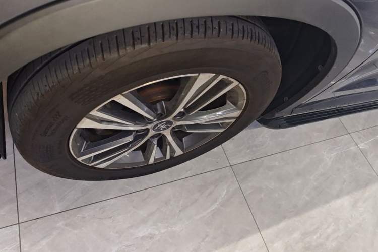 Used BYD Song Pro 2019 1.5T Automatic Luxury Model Exterior 2