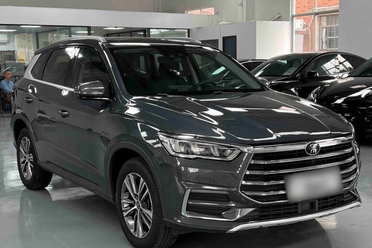 Used BYD Song Pro 2019 1.5T Automatic Elite Edition Exterior 3