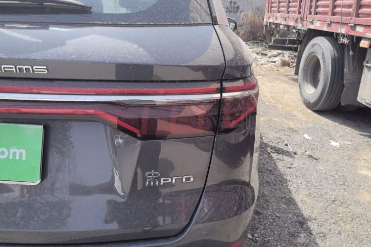 Used BYD Song Pro 2019 1.5T Automatic Luxury Model Exterior 3