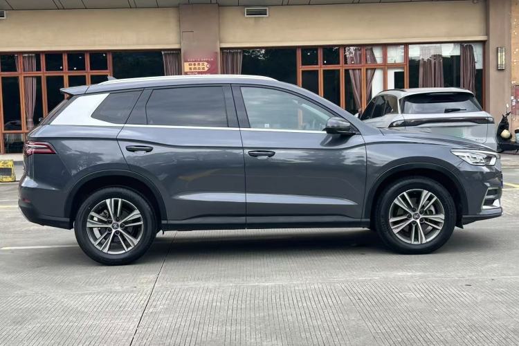 Used BYD Song Pro 2019 1.5T Automatic Elite Edition Exterior 3