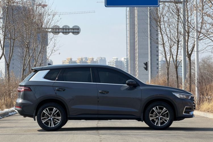 Used BYD Song Pro 2019 1.5T Automatic Elite Edition Exterior 3