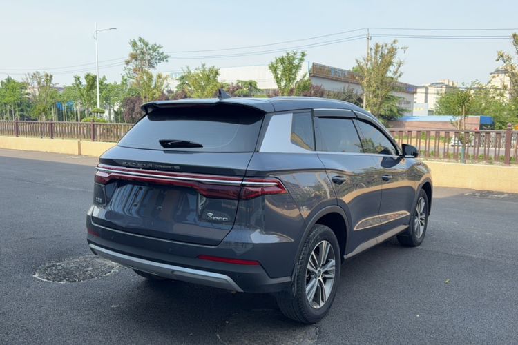 Used BYD Song Pro 2019 1.5T Automatic Elite Edition Exterior 3