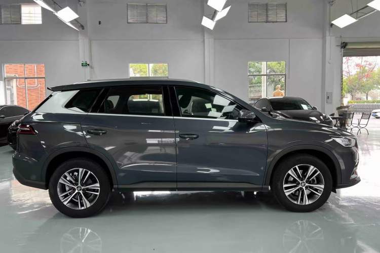 Used BYD Song Pro 2019 1.5T Automatic Elite Edition Exterior 4