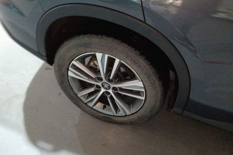 Used BYD Song Pro 2019 1.5T Automatic Elite Edition Exterior 5