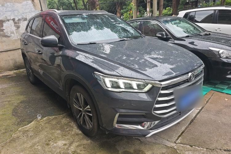 Used BYD Song Pro 2019 1.5T Automatic Elite Edition Front Right 45 Deg