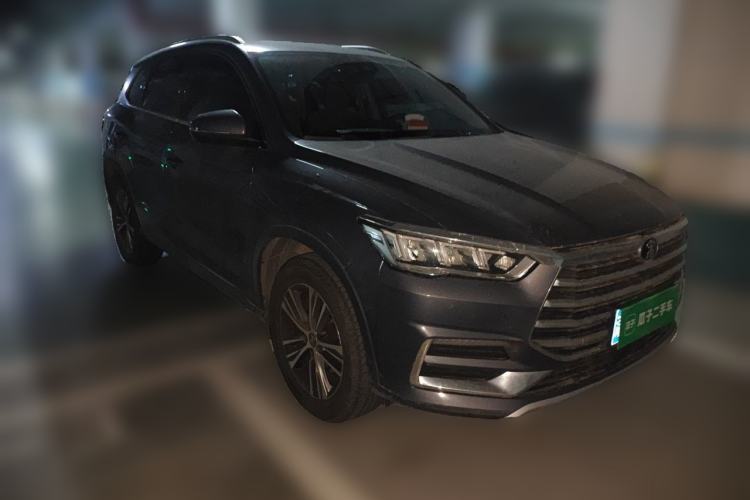 Used BYD Song Pro 2019 1.5T Automatic Luxury Model Front Right 45 Deg