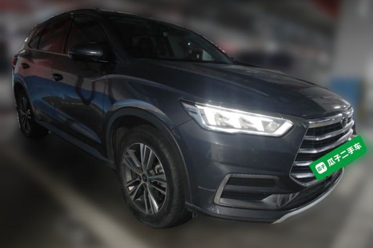 Used BYD Song Pro 2019 1.5T Automatic Luxury Model Front Right 45 Deg