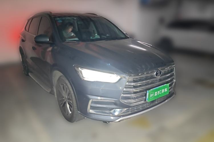Used BYD Song Pro 2019 1.5T Automatic Prestige Model Front Right 45 Deg