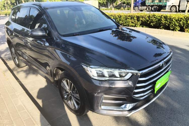 Used BYD Song Pro 2019 1.5T Automatic Elite Edition Front Right 45 Deg