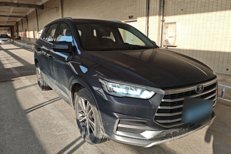 Used BYD Song Pro 2019 1.5T Automatic Prestige Model Front Right 45 Deg