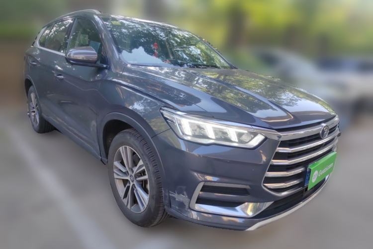 Used BYD Song Pro 2019 1.5T Automatic Luxury Model Front Right 45 Deg